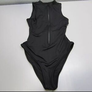 ❌ SOLD Brand new Skims zippered one piece swimsuit
